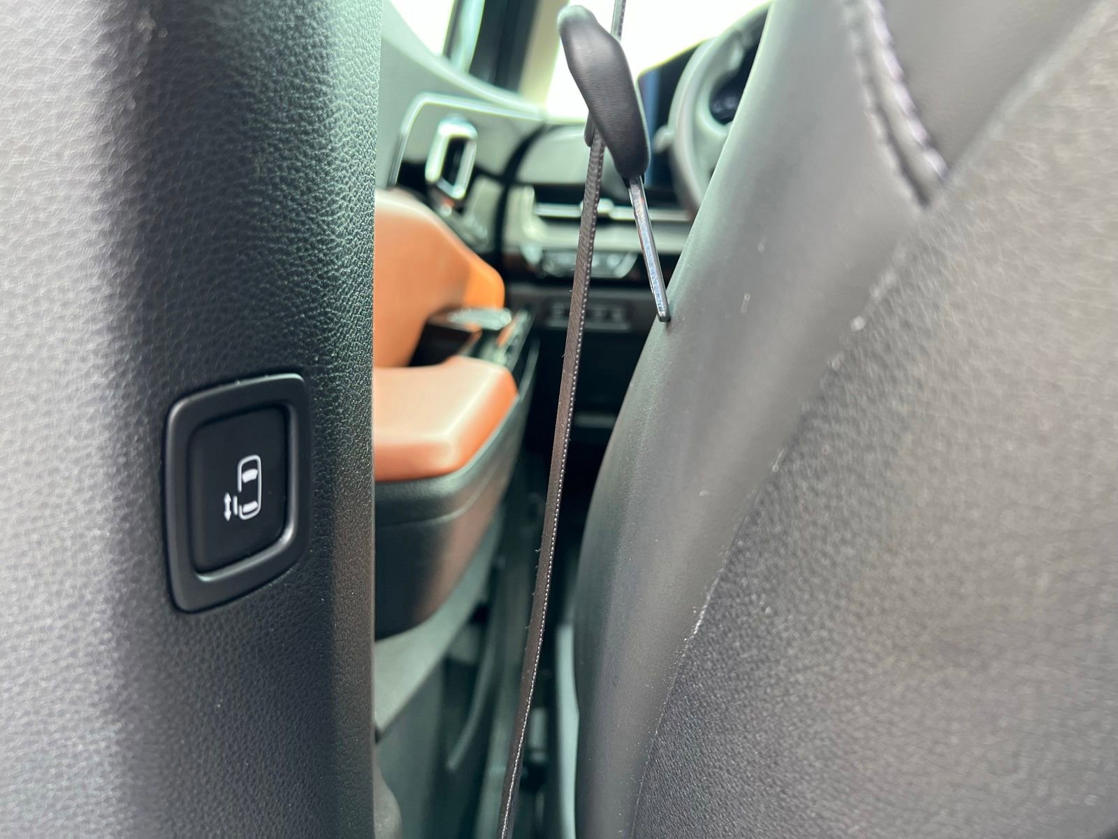 Used 2024 Kia Carnival SX FWD image 55