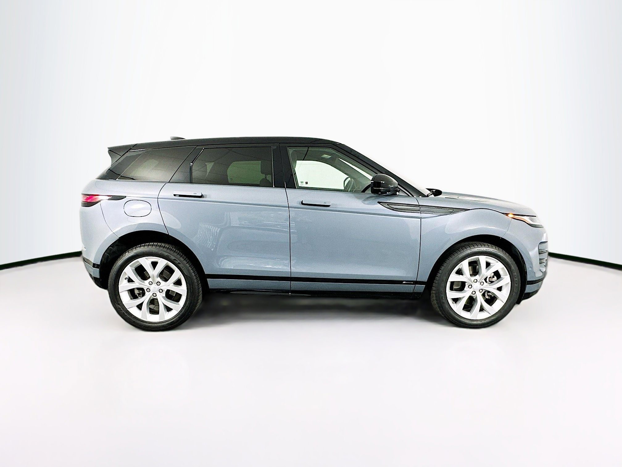 Used 2021 Land Rover Range Rover Evoque R-Dynamic S AWD/4WD image 10