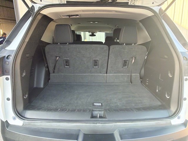 Used 2018 Chevrolet Traverse LS AWD/4WD image 11