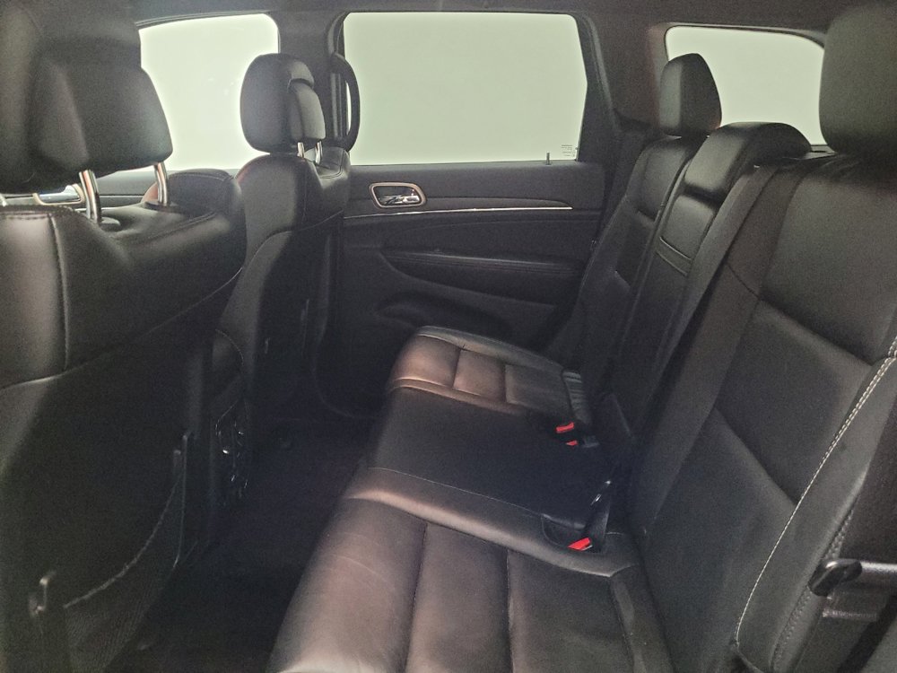 Used 2017 Jeep Grand Cherokee Limited RWD image 18