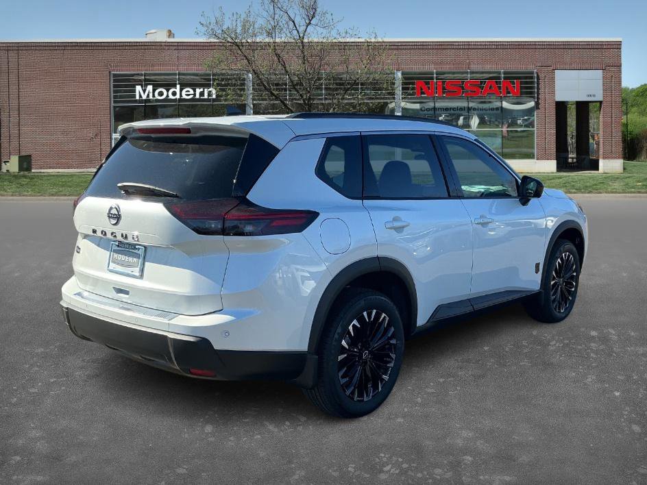 New 2026 Nissan Rogue Dark Armor image 4