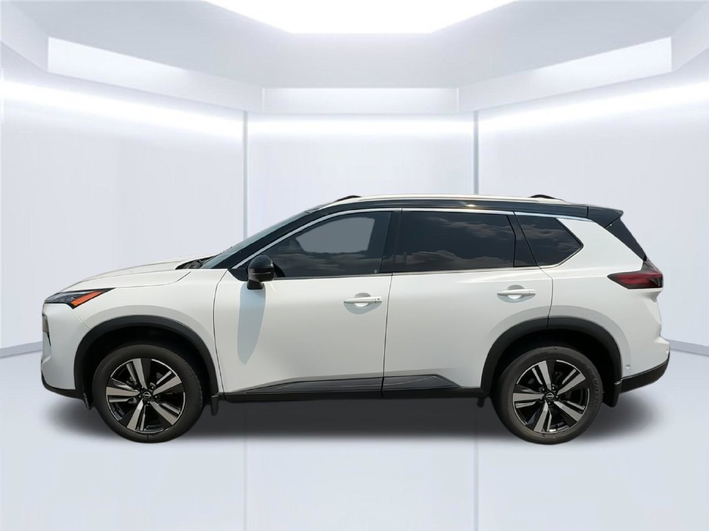 Used 2024 Nissan Rogue SL w/ SL Premium Package FWD image 7