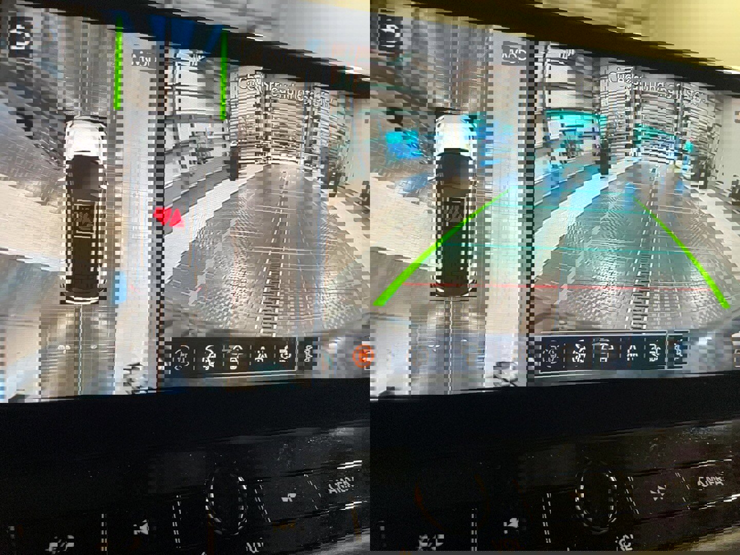 Used 2025 Nissan Rogue SL w/ Tech Package image 14