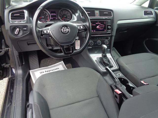 Used 2019 Volkswagen Golf S FWD image 8