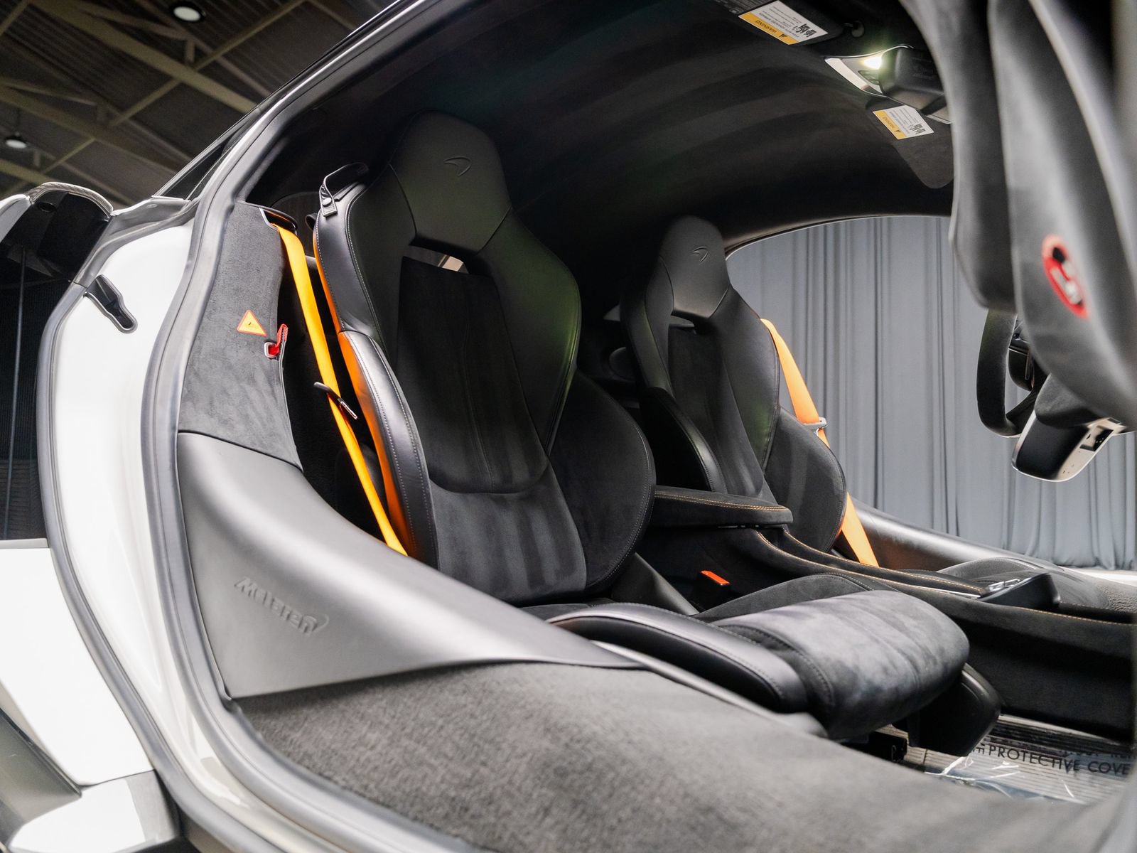 Used 2019 McLaren 600LT RWD image 72