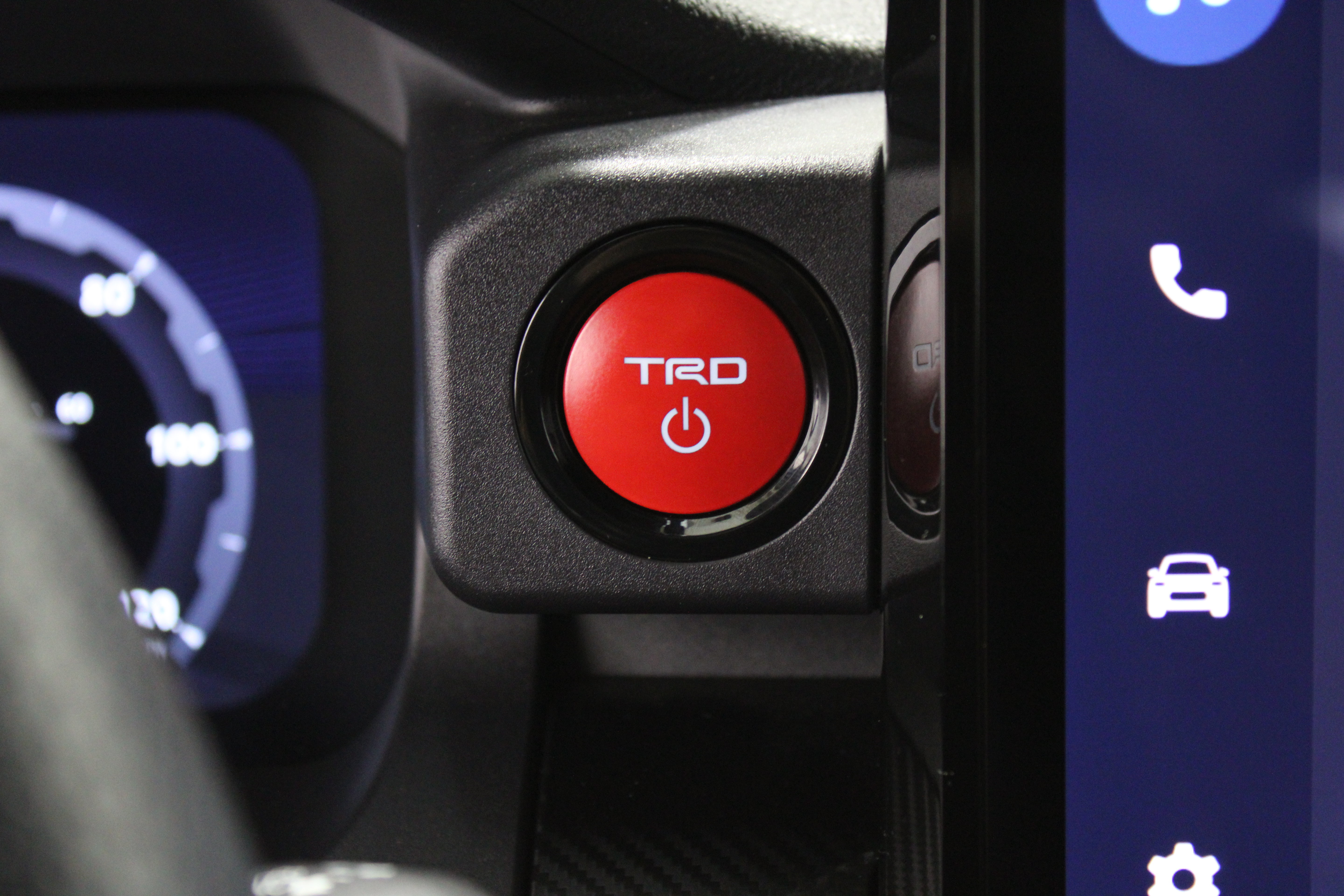 Used 2025 Toyota 4Runner TRD Pro AWD/4WD image 18