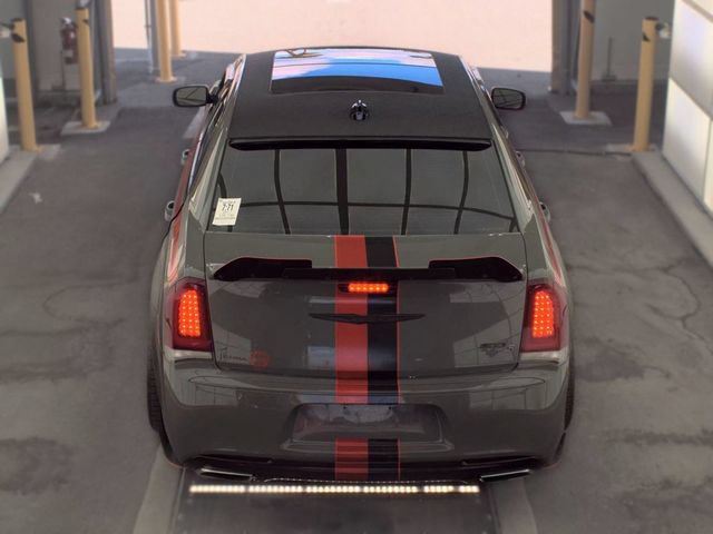Used 2017 Chrysler 300 S w/ S Model Appearance Package RWD image 4