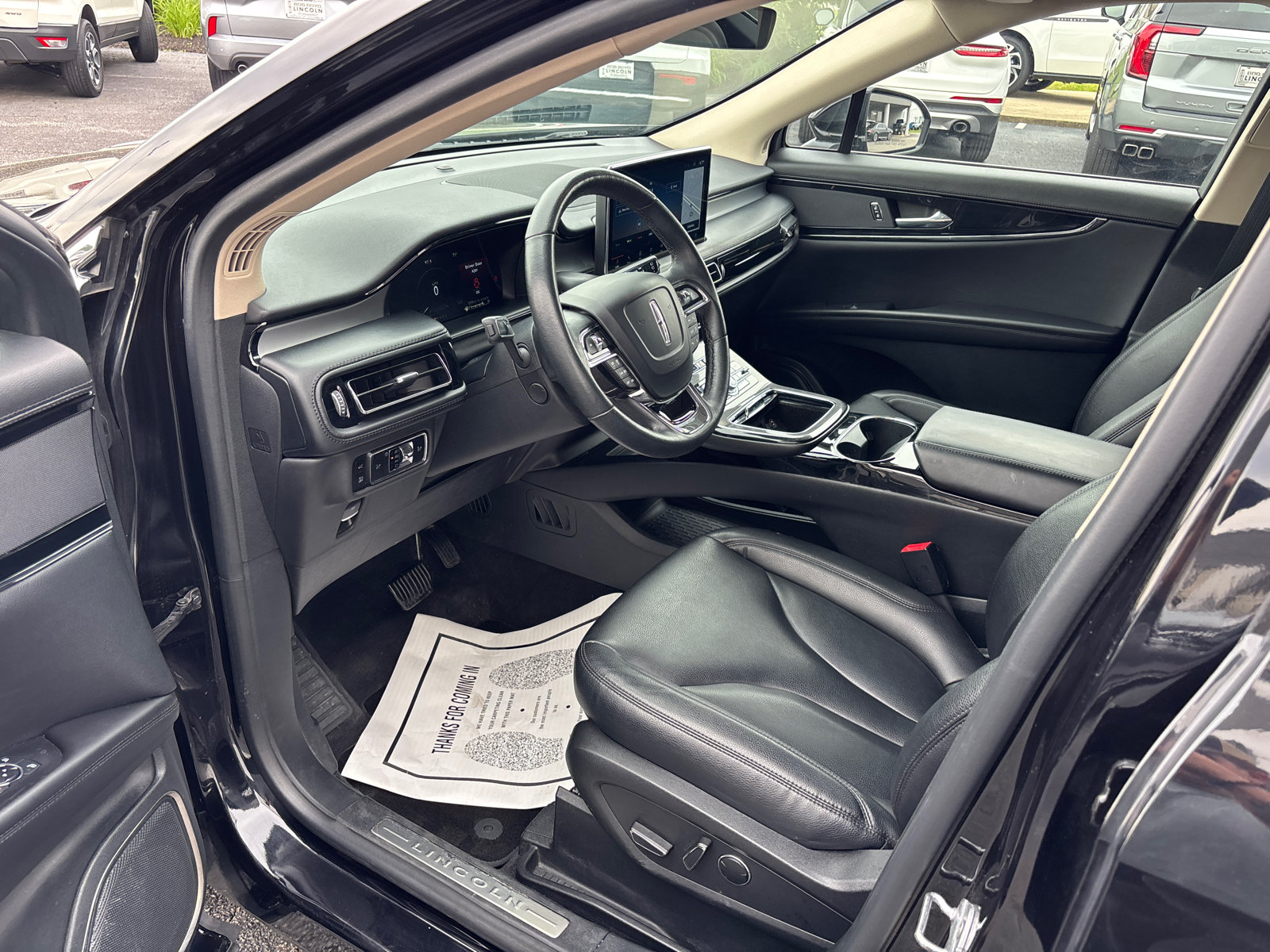 Certified 2023 Lincoln Nautilus AWD w/ Premium Package image 24