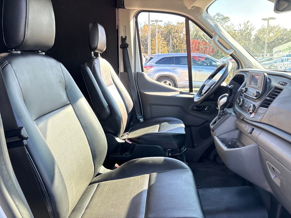 Used 2023 Ford Transit 250 Medium Roof AWD w/ Load Area Protection Package image 29