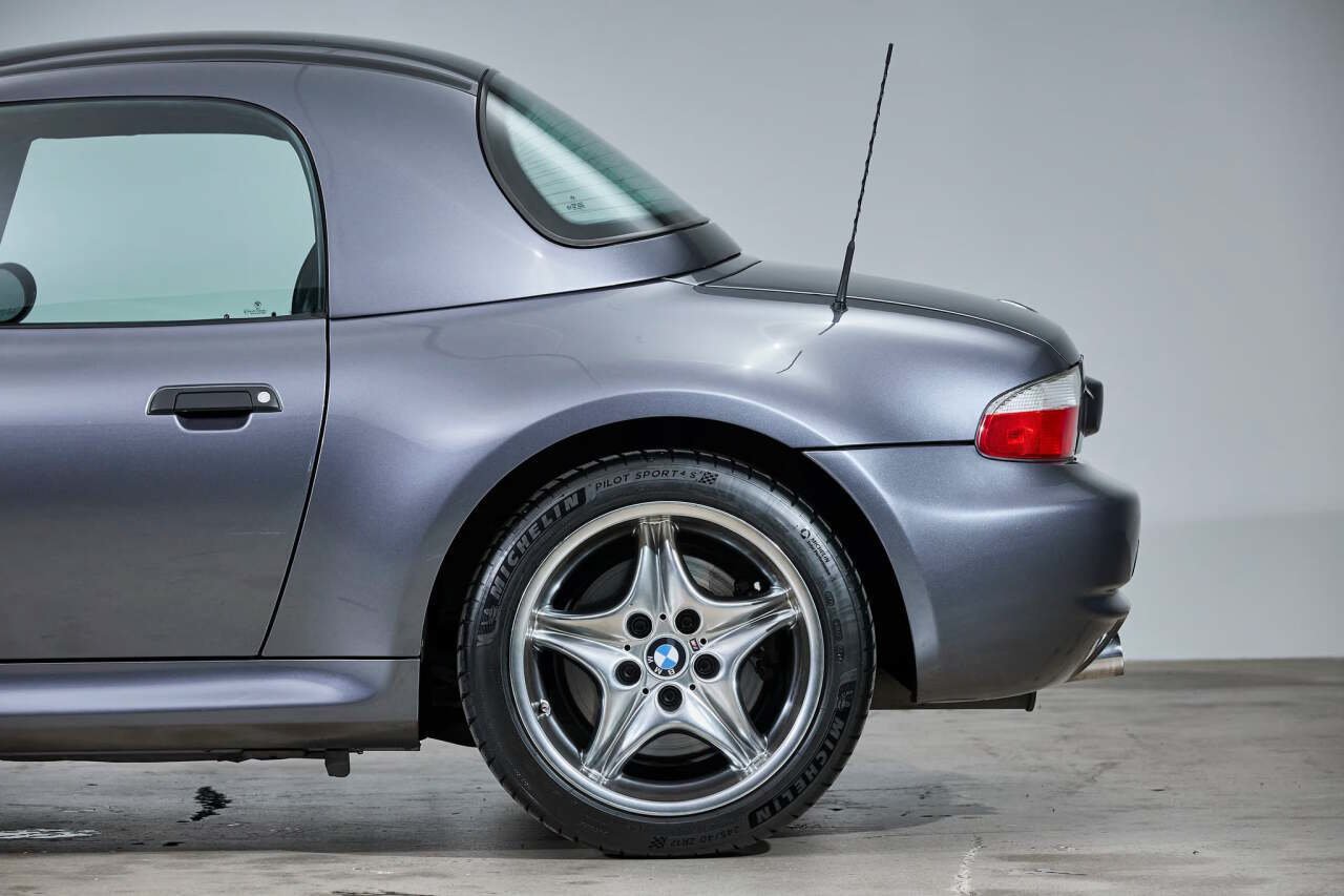 Used 2002 BMW M Roadster RWD image 21
