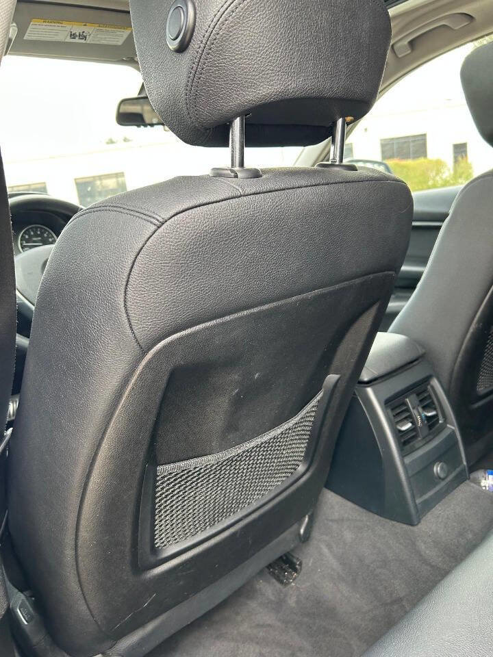 Used 2015 BMW 328i Sedan image 13