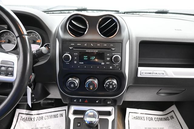 Used 2016 Jeep Compass High Altitude AWD/4WD image 19