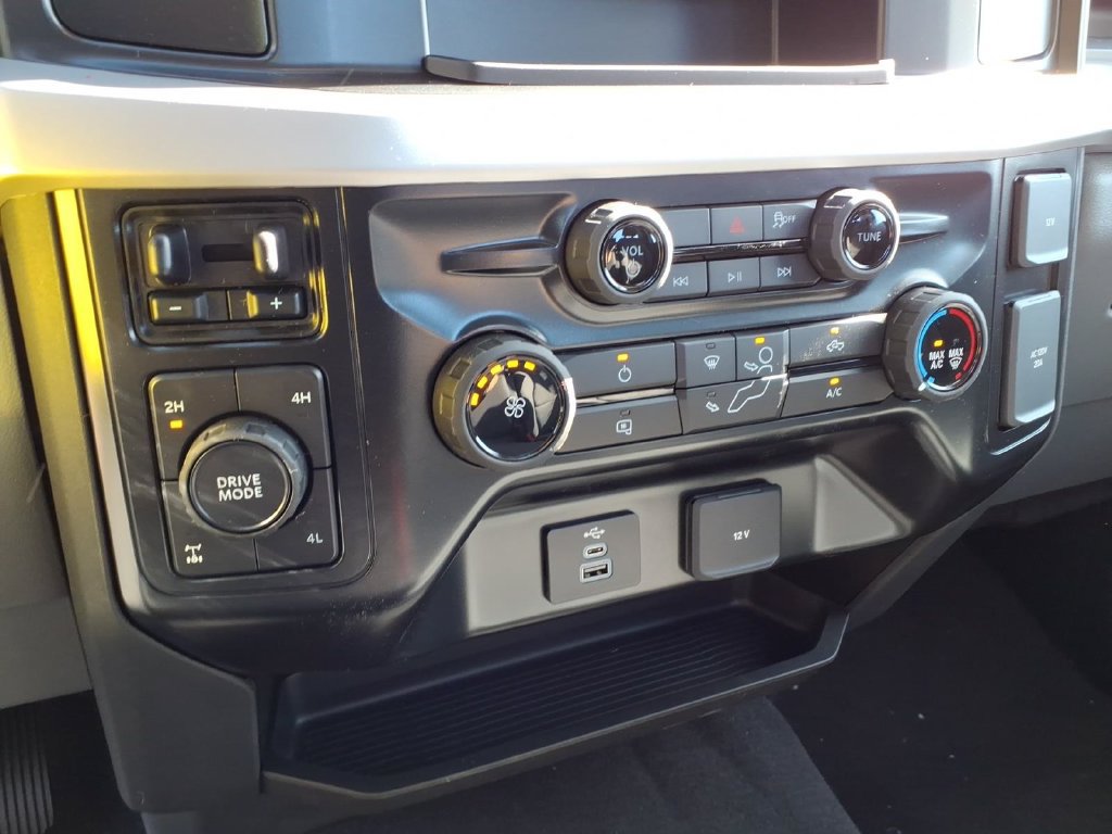 New 2027 Ford F250 XL w/ STX Appearance Package AWD/4WD image 19