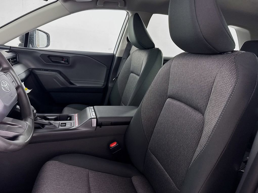 New 2026 Toyota RAV4 LE FWD image 32