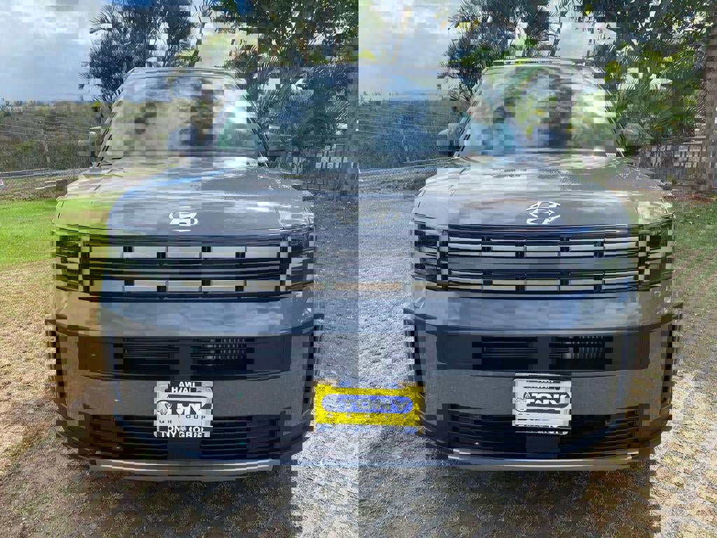 New 2026 Hyundai Santa Fe SE image 2