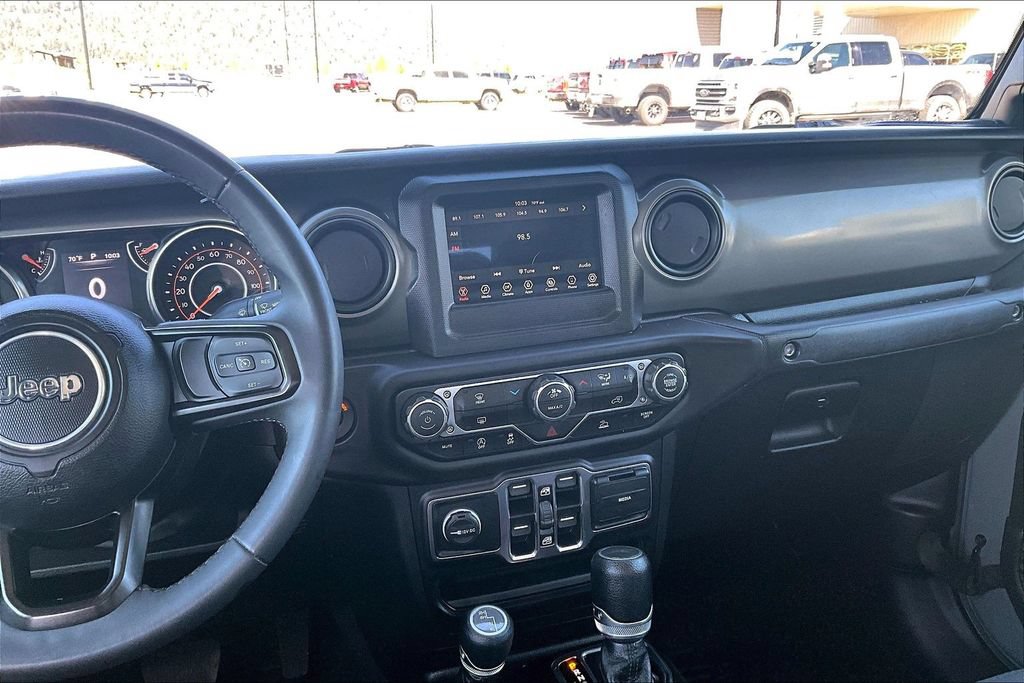 Used 2023 Jeep Gladiator Sport AWD/4WD image 6
