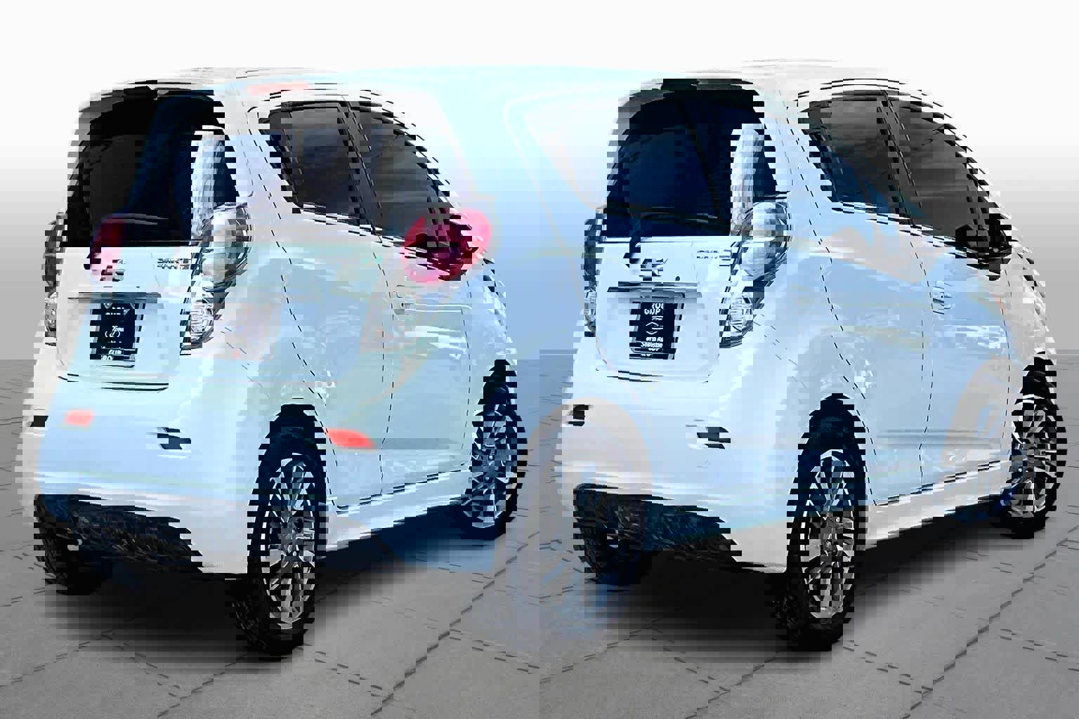 Used 2015 Chevrolet Spark LT image 12