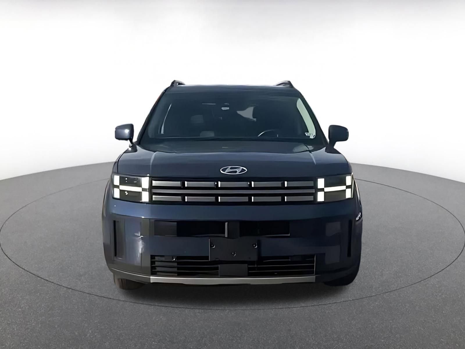 Used 2025 Hyundai Santa Fe SEL image 4