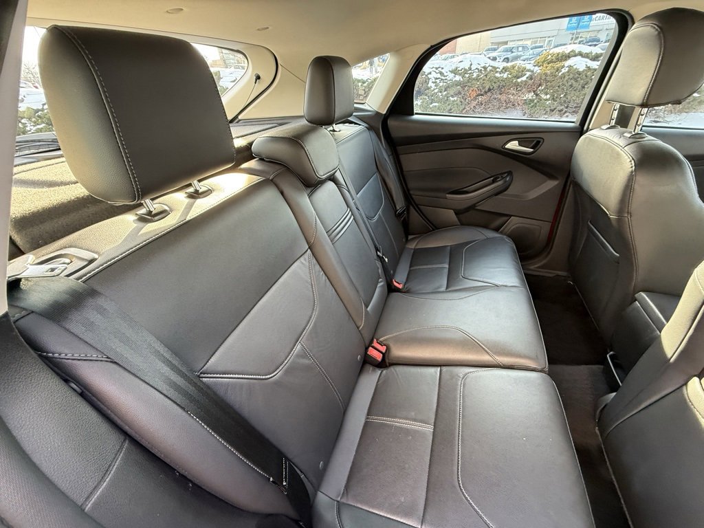 Used 2016 Ford Focus SE w/ Equipment Group 201A image 34