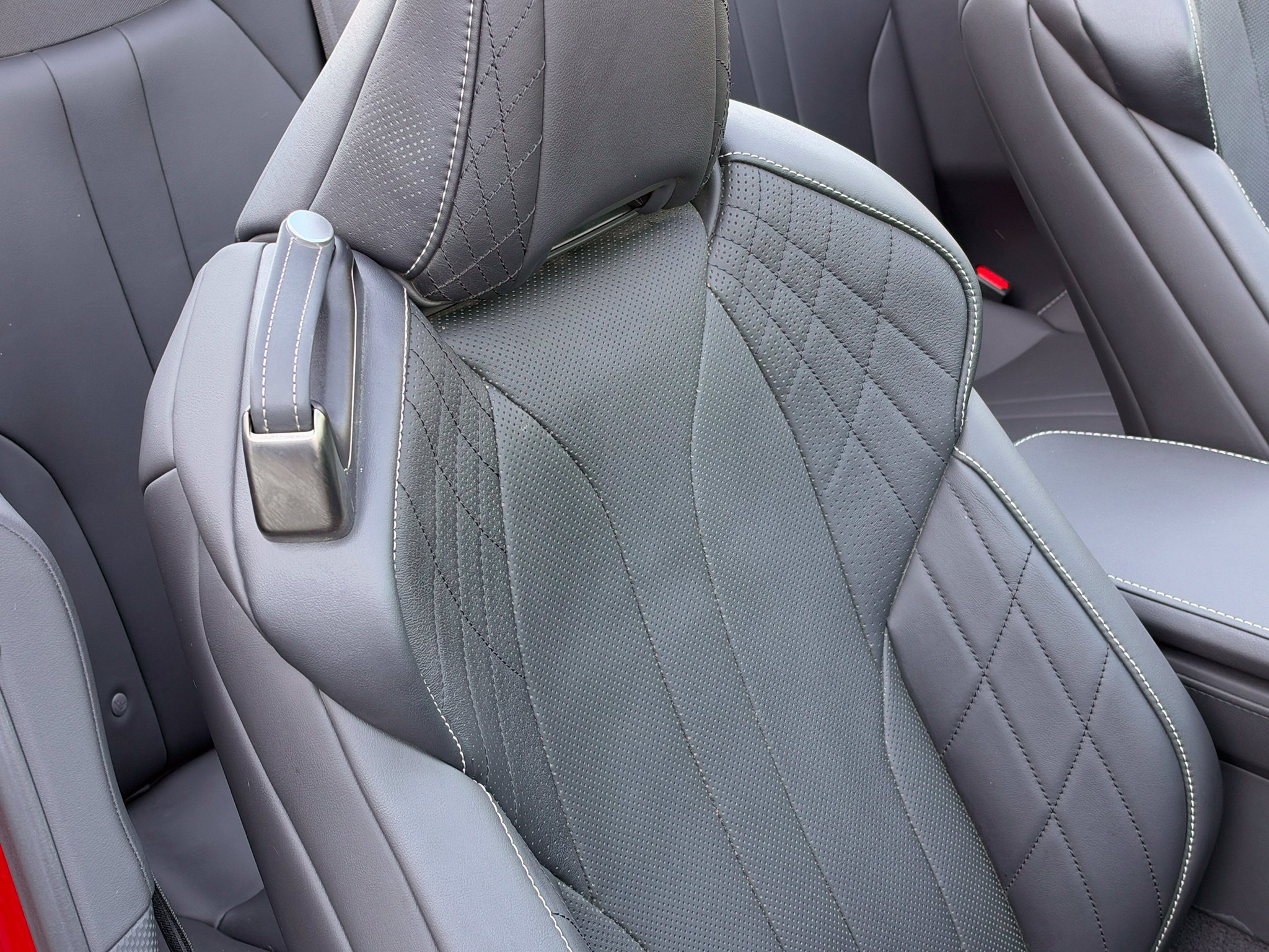 Used 2023 Lexus LC 500 Convertible w/ Touring Package RWD image 43