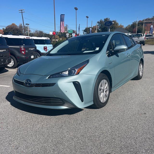 Used 2020 Toyota Prius LE