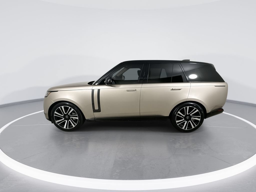 Used 2023 Land Rover Range Rover SE AWD/4WD image 5