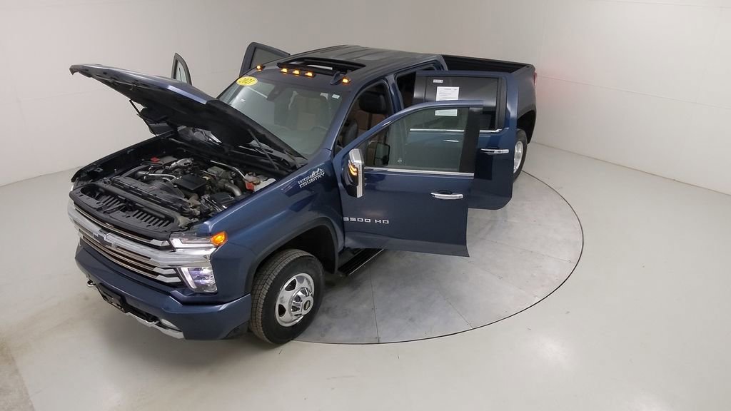 Used 2021 Chevrolet Silverado 3500 High Country image 60