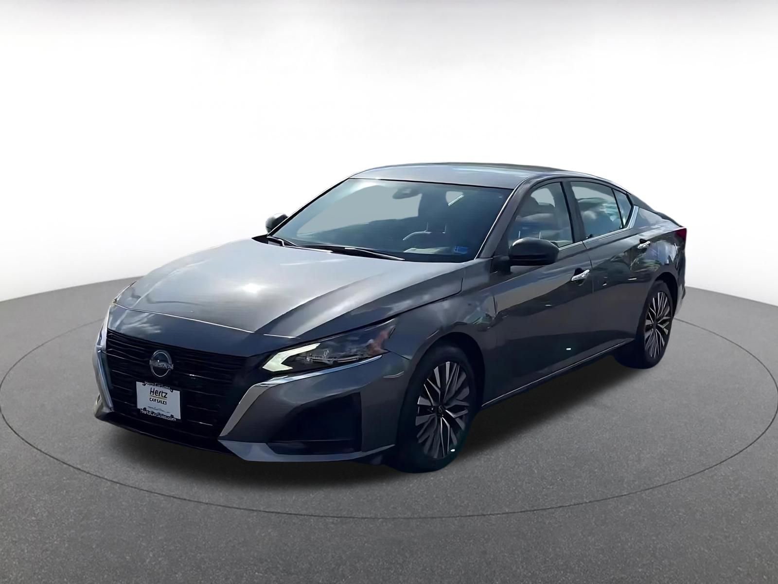 Used 2025 Nissan Altima 2.5 SV FWD image 7