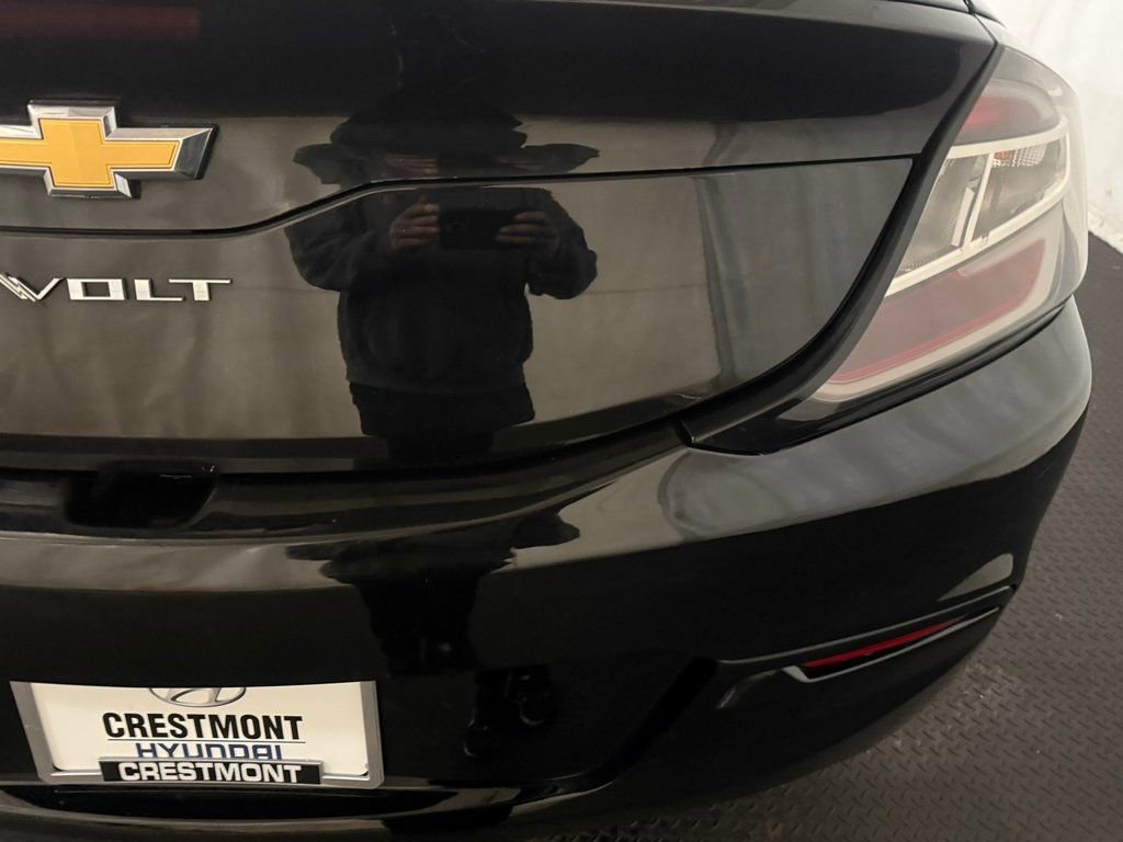 Used 2017 Chevrolet Volt LT image 10