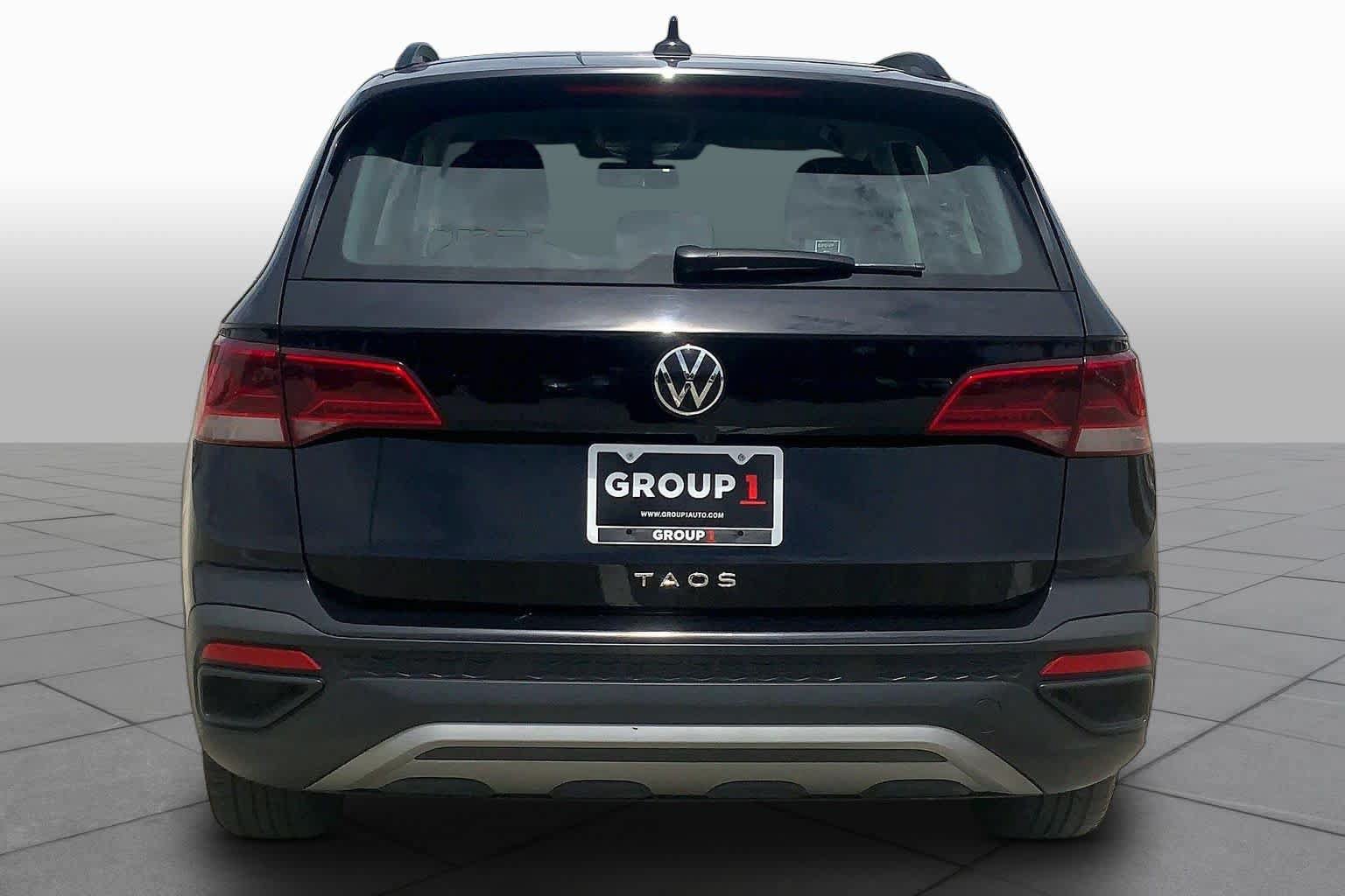 Used 2024 Volkswagen Taos S FWD image 5