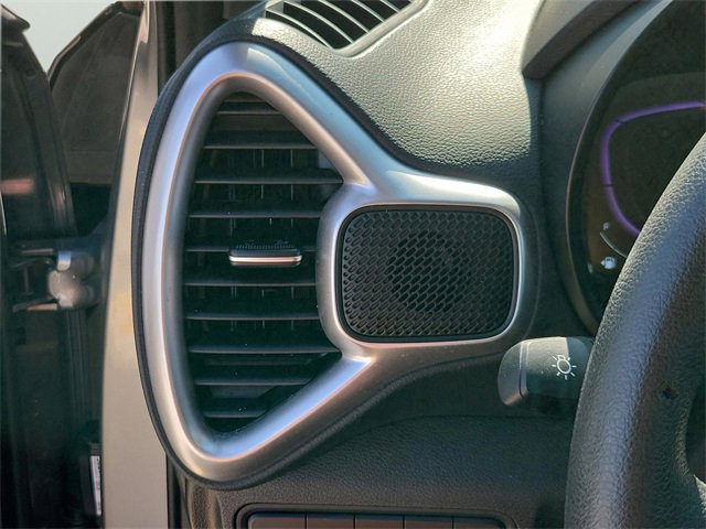 Used 2025 Kia Soul LX image 29