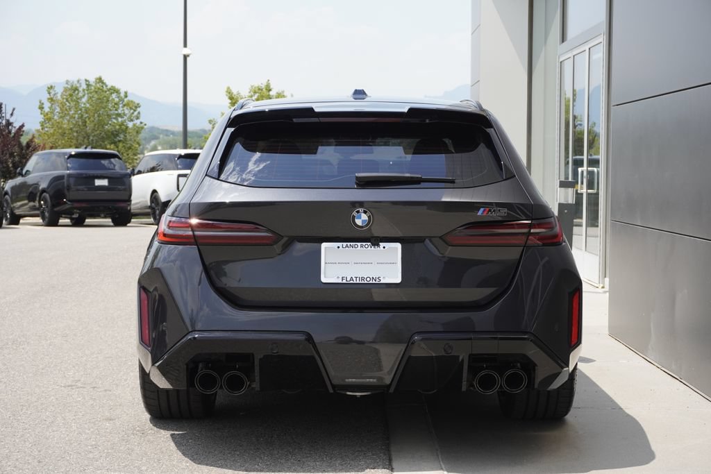 Used 2026 BMW M5 Touring AWD/4WD image 6