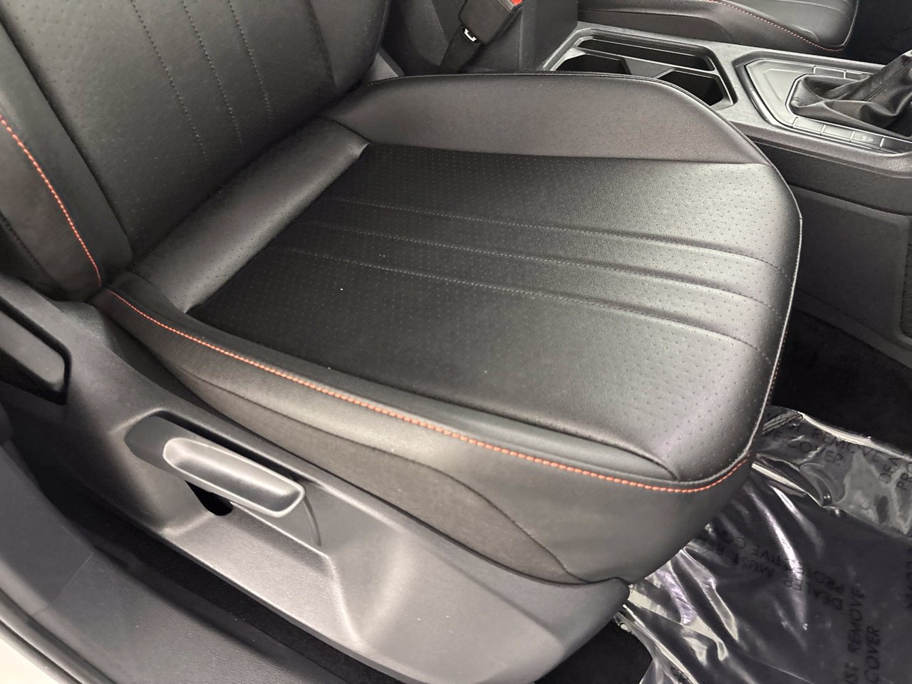 Used 2024 Volkswagen Tiguan Wolfsburg Edition FWD image 31