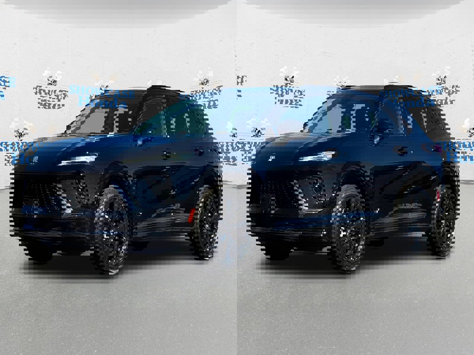 Used 2025 Buick Envision Sport Touring image 2