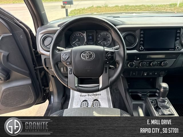 Used 2021 Toyota Tacoma TRD Off-Road AWD/4WD image 13