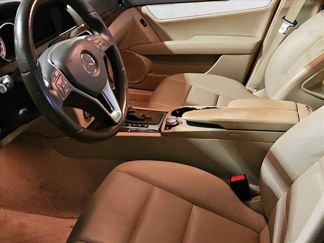 Used 2013 Mercedes-Benz C 250 Sedan image 16