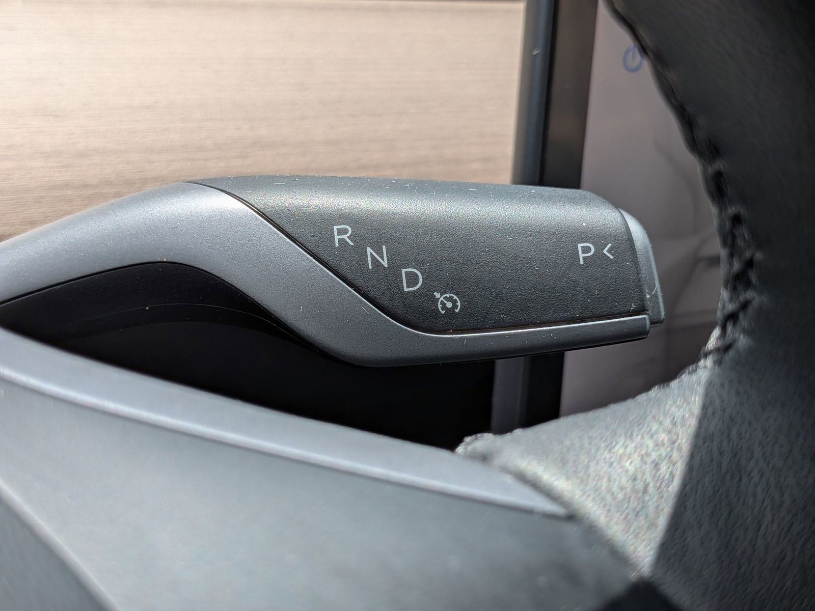 Used 2023 Tesla Model 3 Standard Range image 25