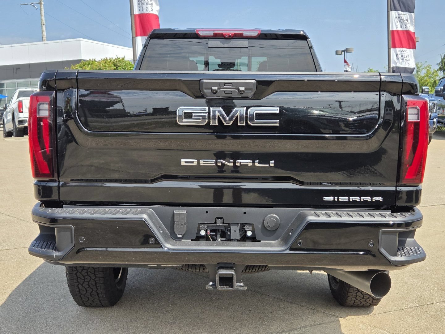 New 2026 GMC Sierra 3500 Denali Ultimate AWD/4WD image 18