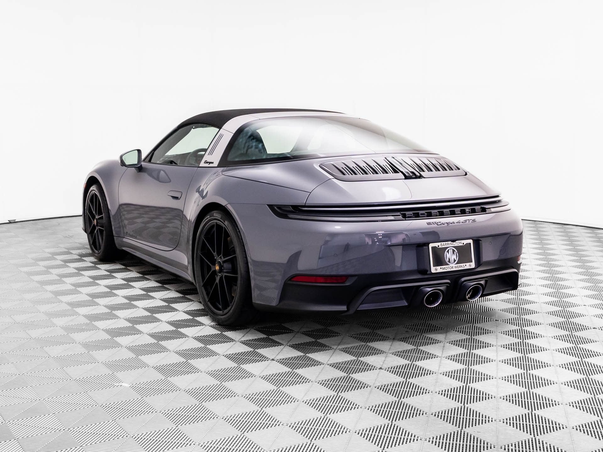 Used 2026 Porsche 911 Targa 4 GTS AWD/4WD image 3