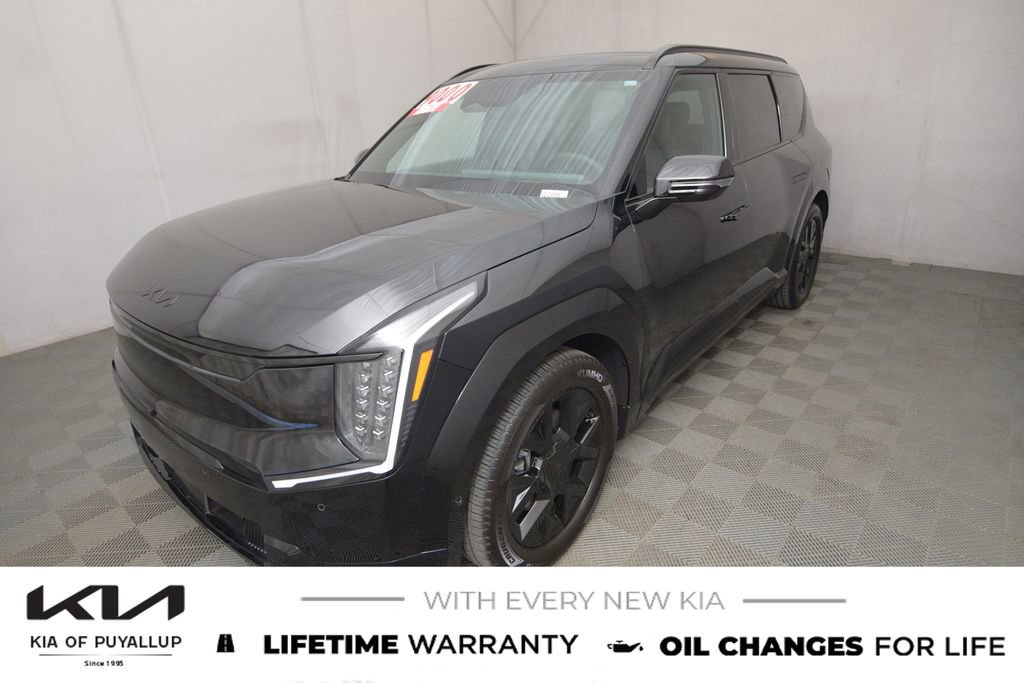 New 2026 Kia EV9 Land w/ Nightfall Edition Package image 1