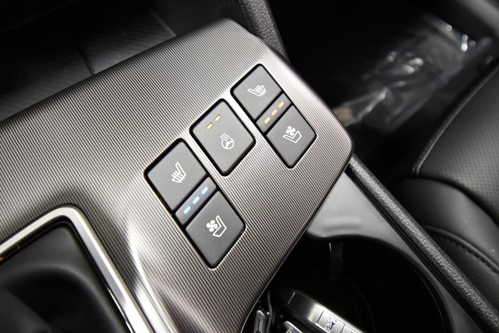 Certified 2026 Kia Sportage SX AWD/4WD image 28