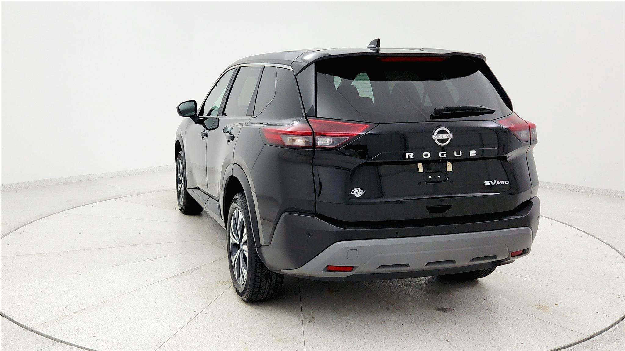 Used 2023 Nissan Rogue SV AWD/4WD image 4