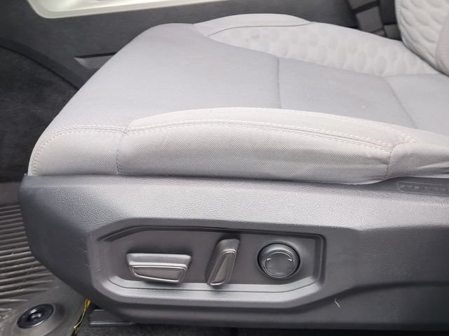 Certified 2025 Toyota Tundra SR5 w/ SR5 Convenience Package AWD/4WD image 22