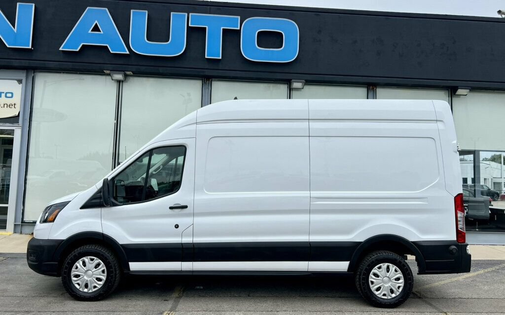 Used 2023 Ford E-Transit 148 High Roof w/ Load Area Protection Package RWD image 2