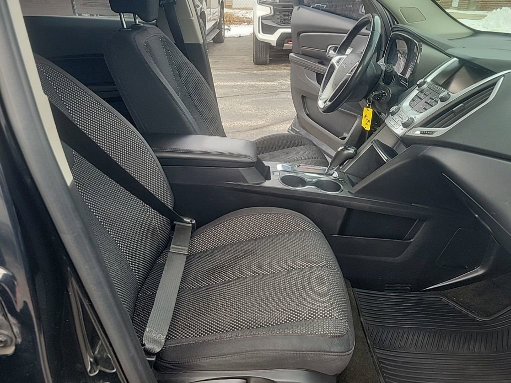 Used 2017 GMC Terrain SLE w/ Convenience Package image 23