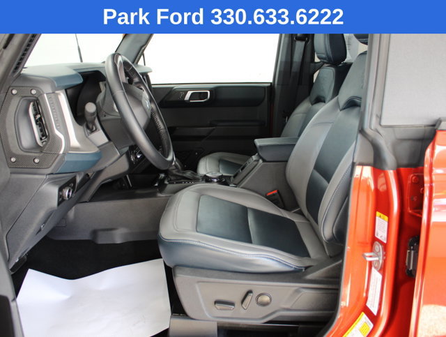 Used 2024 Ford Bronco Outer Banks AWD/4WD image 14