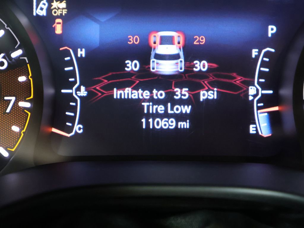 Used 2022 Jeep Compass Limited AWD/4WD image 38