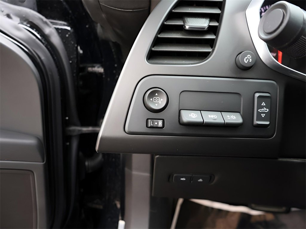 Used 2016 Chevrolet Corvette Z06 w/ 3LZ Preferred Equipment Group image 36