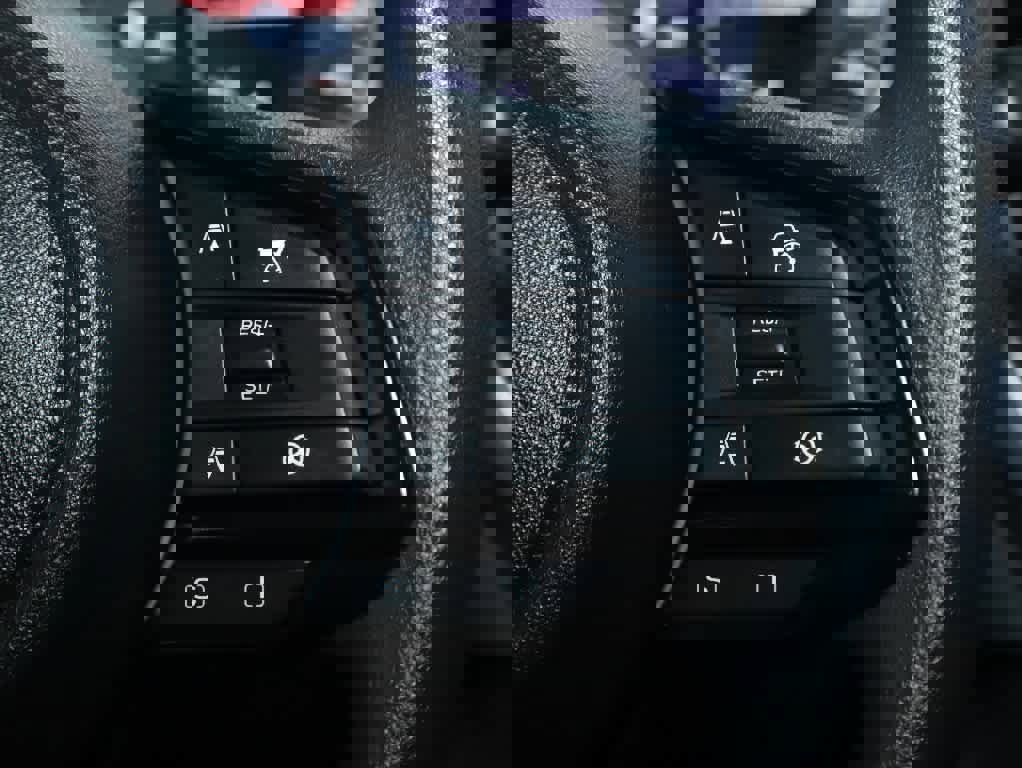 Used 2024 Subaru Crosstrek 2.0i Premium image 24