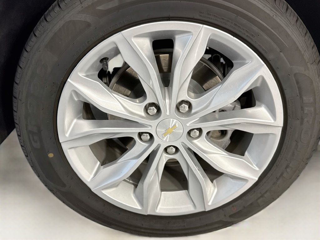 Used 2024 Chevrolet Malibu LT FWD image 33